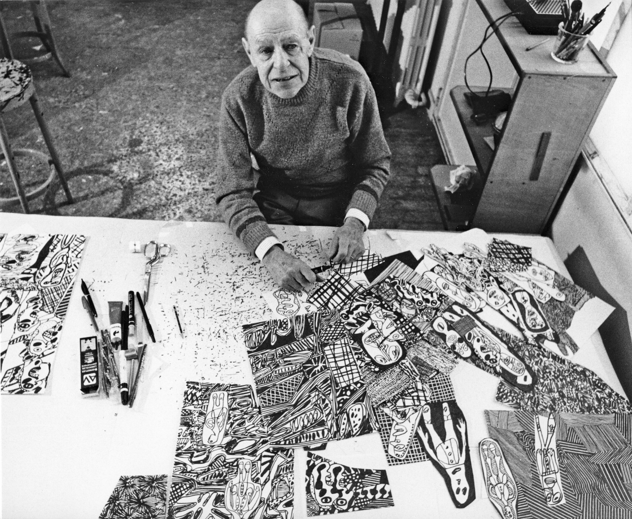 jean dubuffet in his studio in the 1980s